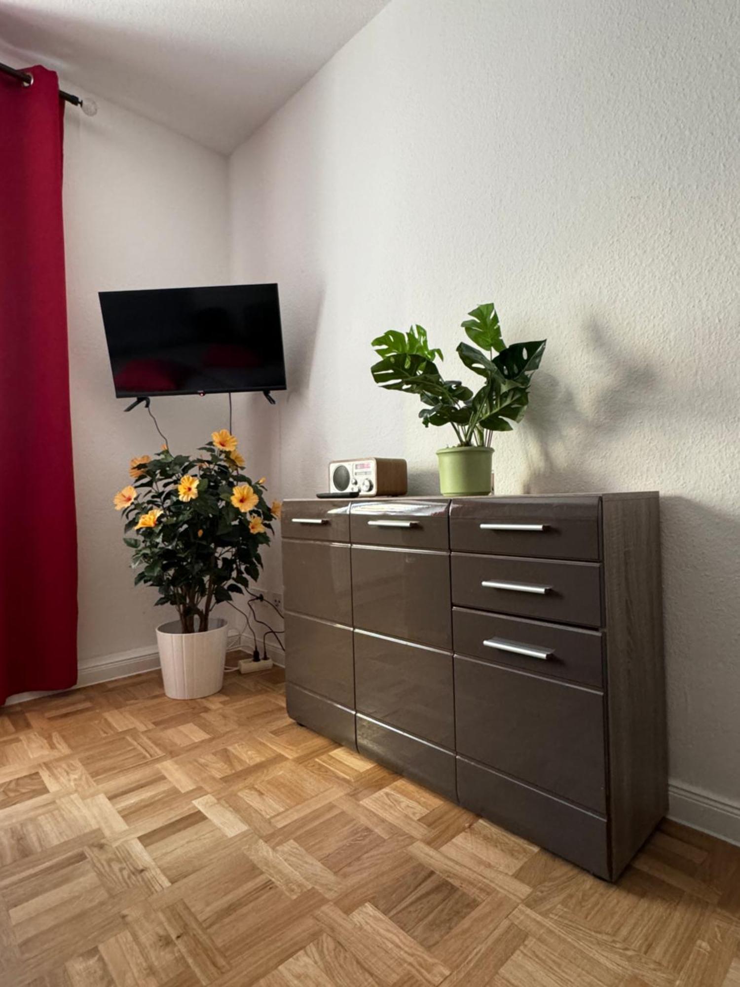 Sweet Home Inside Dresden Four Exterior foto
