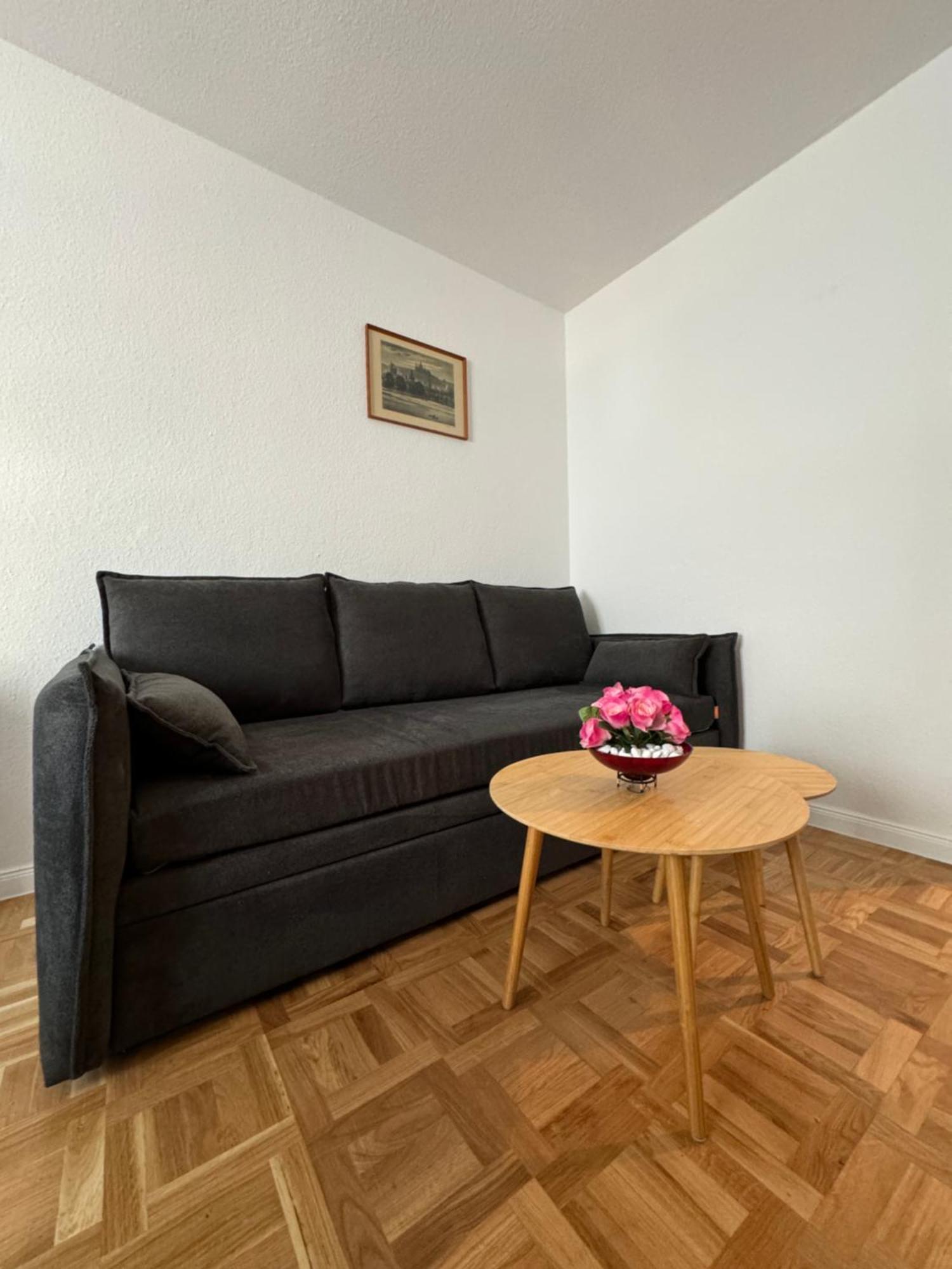 Sweet Home Inside Dresden Four Exterior foto